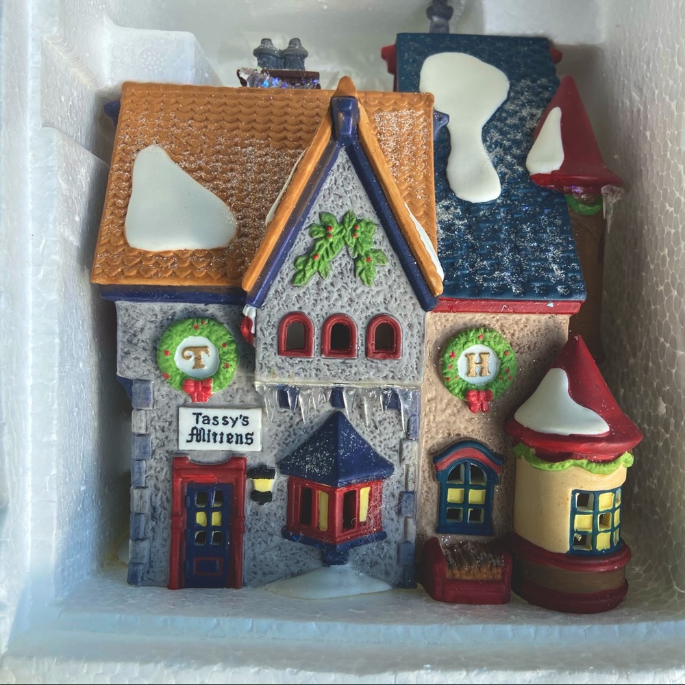 10 piece Department 56 Heritage Village Collection